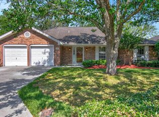3945 Cheryl St, Beaumont, TX 77713
