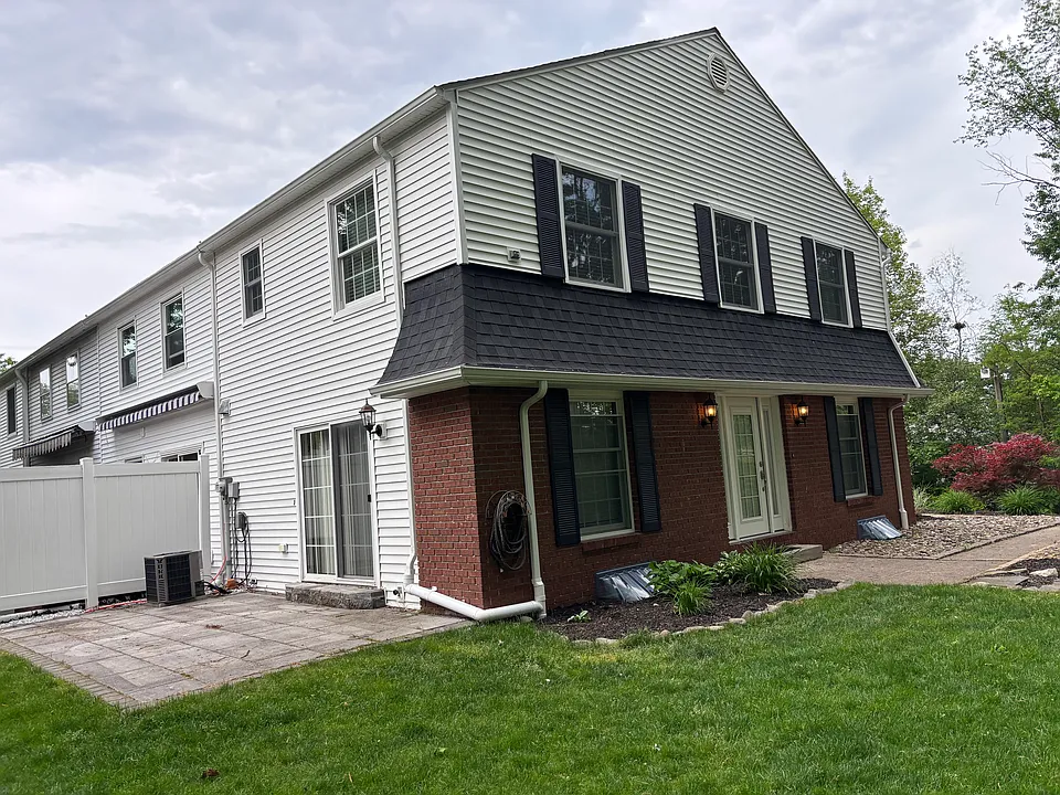 199 Haverford Dr