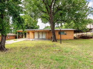 103 Live Oak St, Tow, TX 78672