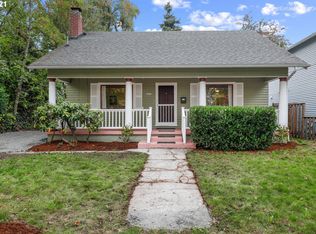 8433 SE Mill St, Portland, OR 97216