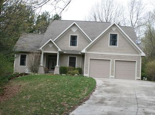 6405 Ototeman Trl, Saugatuck, MI