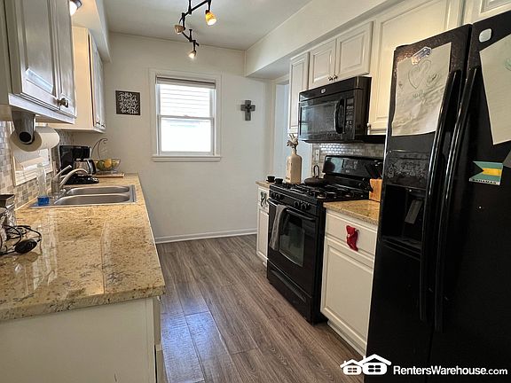2nd image of 1358 8th Ave S