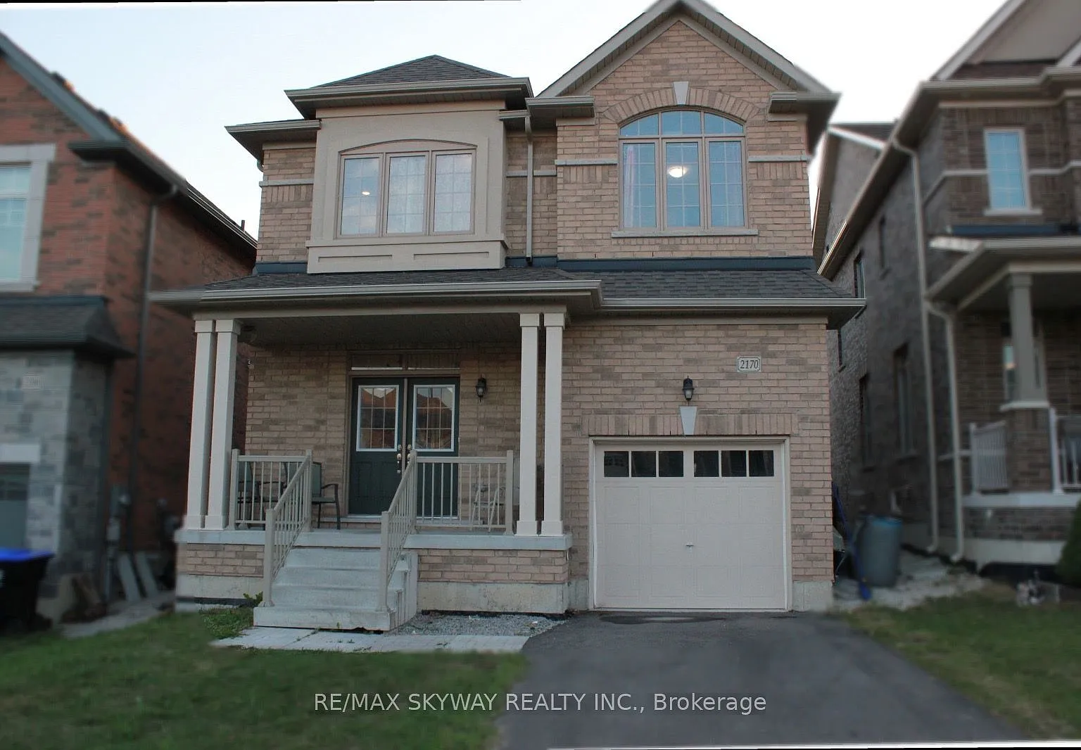 3 bed, $3,000 — Photo 1