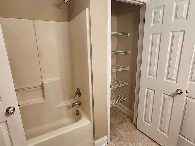 2102 Mayberry Loop Rd #4 — Photo 16