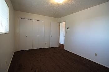 3rd image of 1335 Elizabeth Dr APT 2