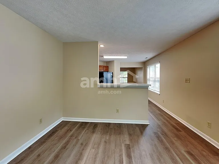 11256 Harrington Ln — Photo 8