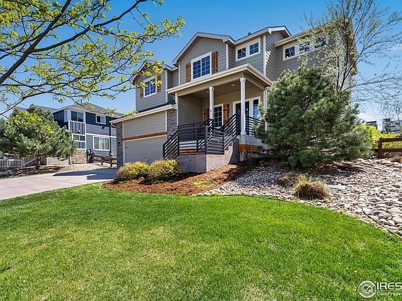 3rd image of 2041 Bayfront Dr