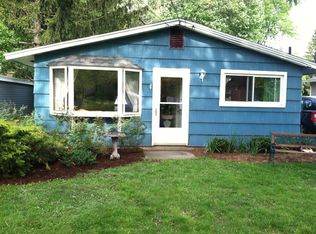 6446 Wembridge Dr, East Syracuse, NY 13057