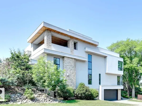 14 A Birch Dr, Saint Albert, AB T8N 0C9