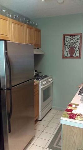 1st image of 43 Vista Dr