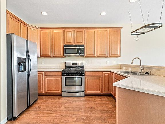 5th image of 111 Cumberland Chase Blvd