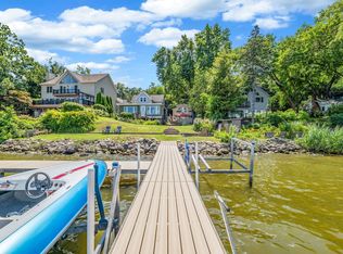 4018 Pitzen Rd, Johnsburg, IL 60051