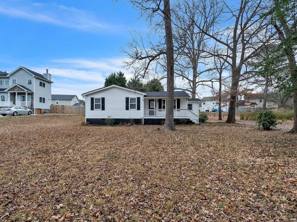 2400 Dorety Pl, Raleigh, NC 27604