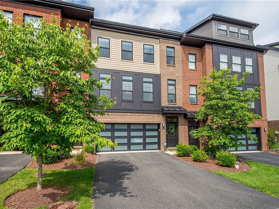 1st image of 208 Kousa Ln
