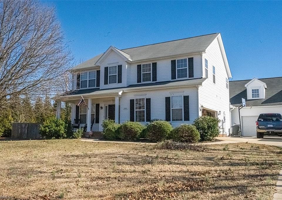 1st image of 2501 Abbott Oaks Dr