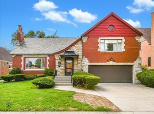 9344 S Bell Ave, Chicago, IL 60643