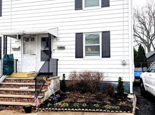 651 Crescent Dr, Bound Brook, NJ 08805