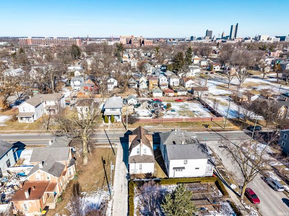 fort-wayne-indiana-73110478 picture