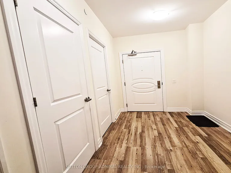 9085 Jane St #1701 — Photo 2