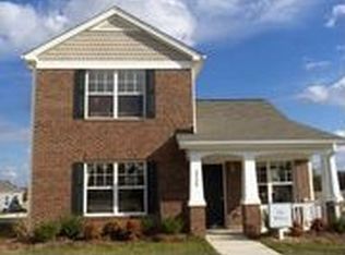 913 First Tee Dr, High Point, NC 27263