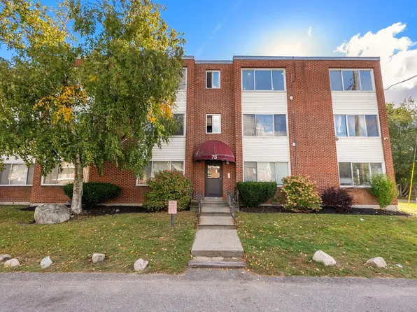 75 Colonel Bell Dr #12, Brockton, MA 02301