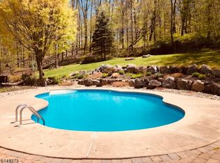 74 Ridge Rd, Hackettstown, NJ 07840