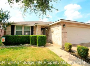 1900 Riverchase Ln, Justin, TX 76247
