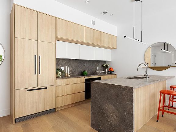 3rd image of 87 Irving Pl #1B
