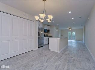 804 E Hanna Ave, Tampa, FL 33604