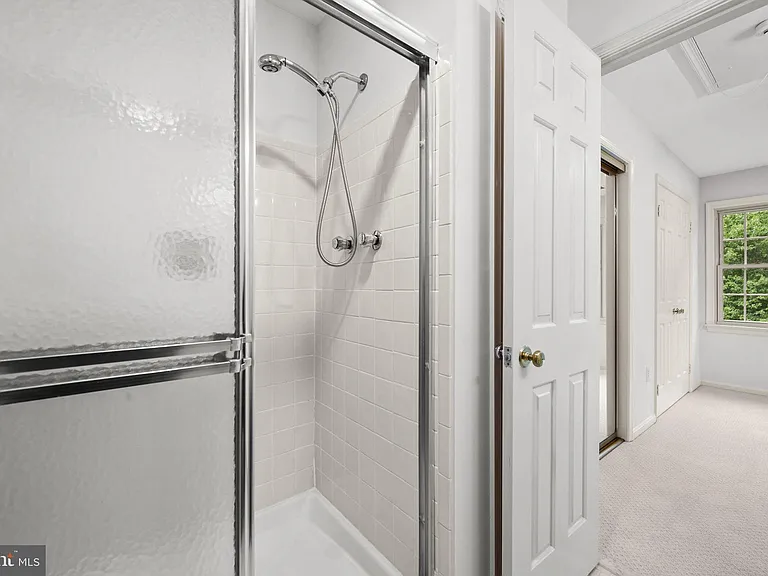 6056 Morgan Ct — Photo 49