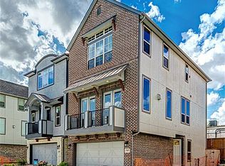 8410 Oak Leaf Point Dr, Houston, TX 77055
