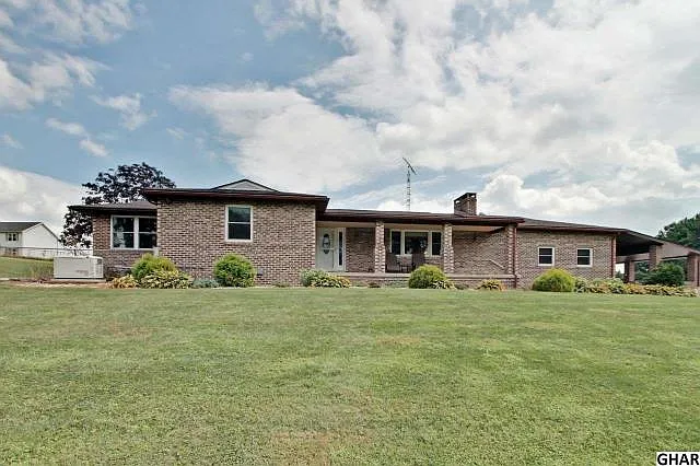 5680 Nursery Rd photo 1