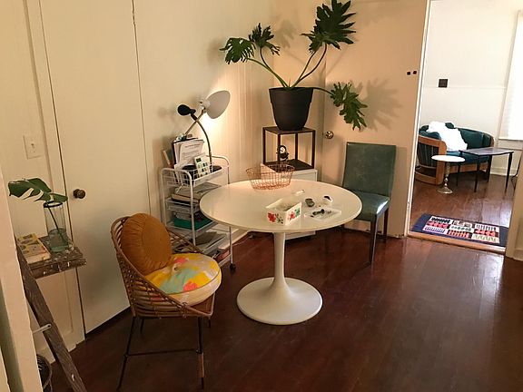 3rd image of 302 Stanley Ave