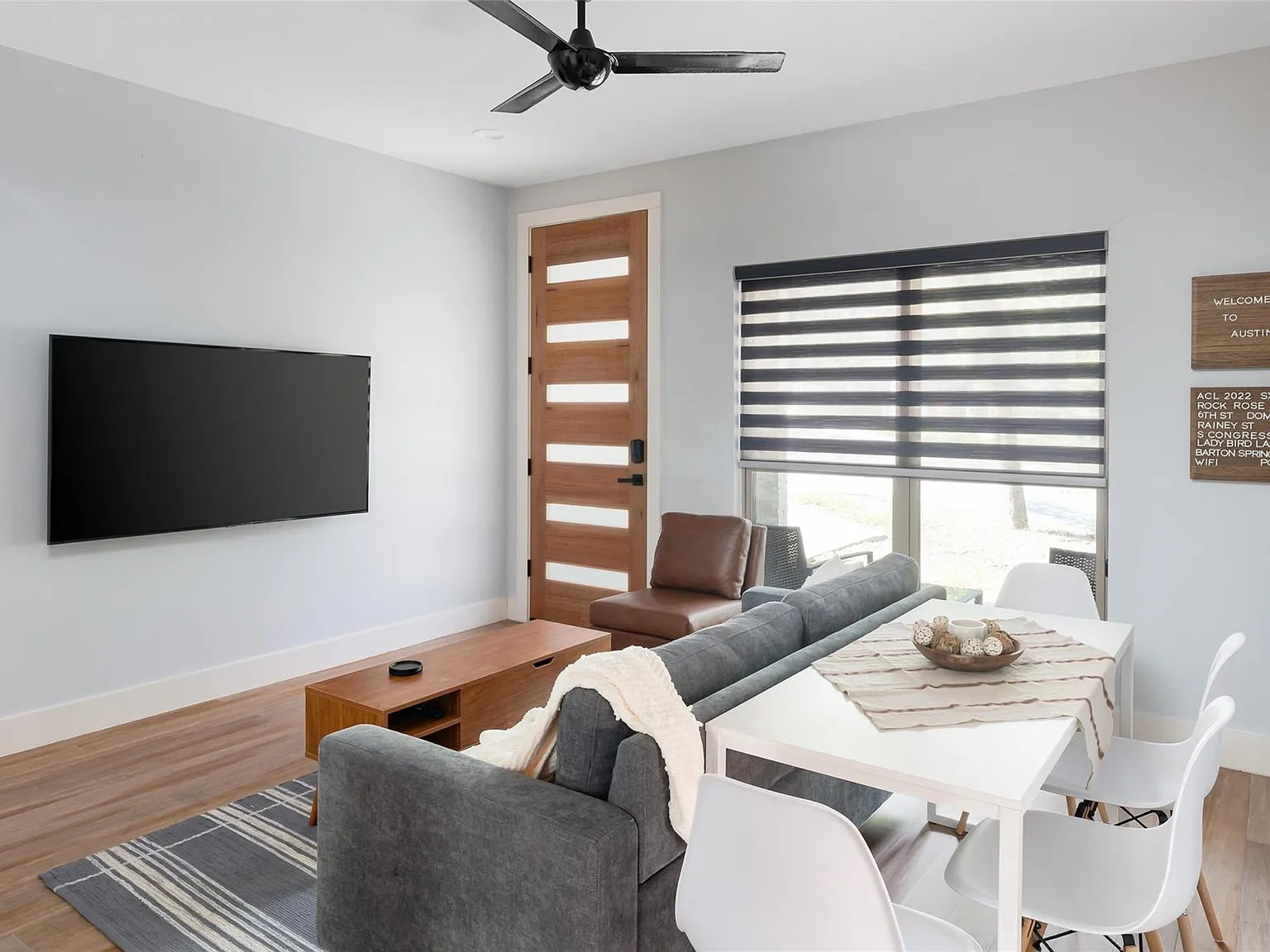 2 bed, 2.0 bath, 978 sqft, $2,600 — Photo 3