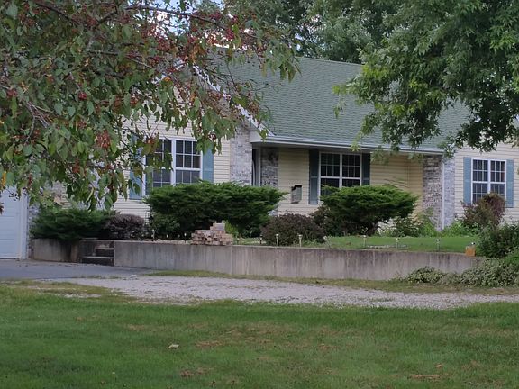 2nd image of 1873 W Hillview Dr