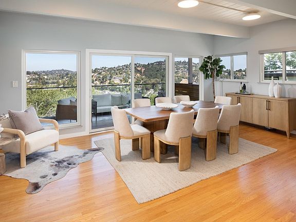 3rd image of 76 Coronado Ave
