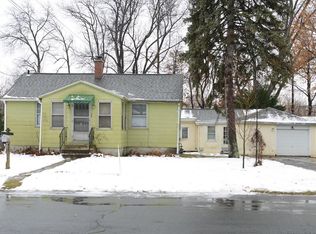 39 State St, Chicopee, MA 01013