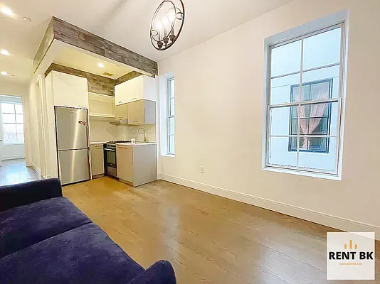 Rented by RENTBK LLC | media 7