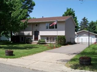 120 25th St W, Hastings, MN 55033