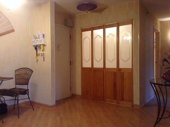 5th image of 200 Willow Ln APT 217
