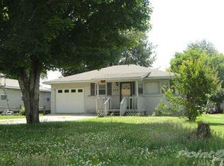 215 Prairie St, Florence, AL 35630