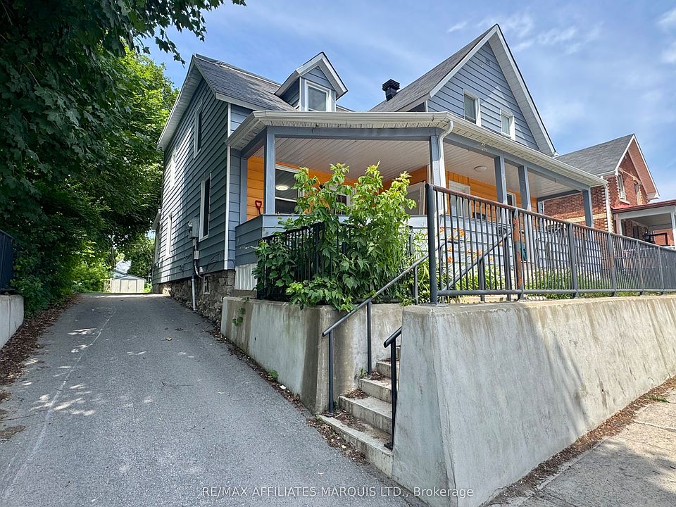 1st image of 321 Water St E