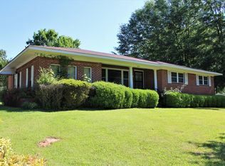 609 Benford Dr, Fulton, MS 38843