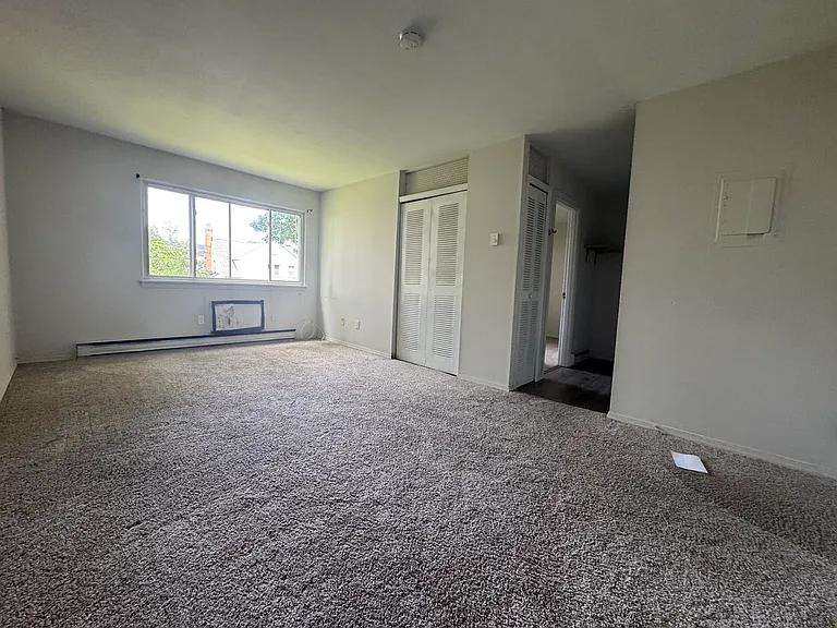 3880 Main St #33 — Photo 3