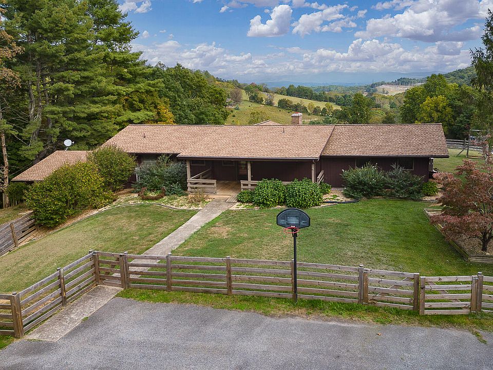 1st image of 154 Cornstalk Ln