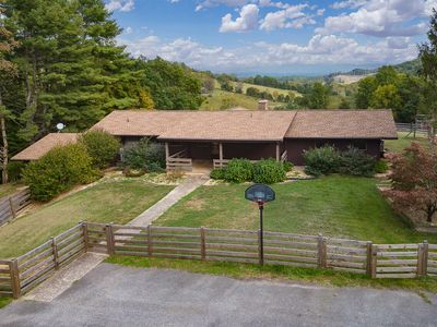154 Cornstalk Ln, Lexington, VA, 24450