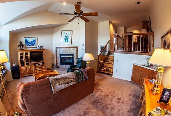5th image of 30 Waters Edge Way Unit 10