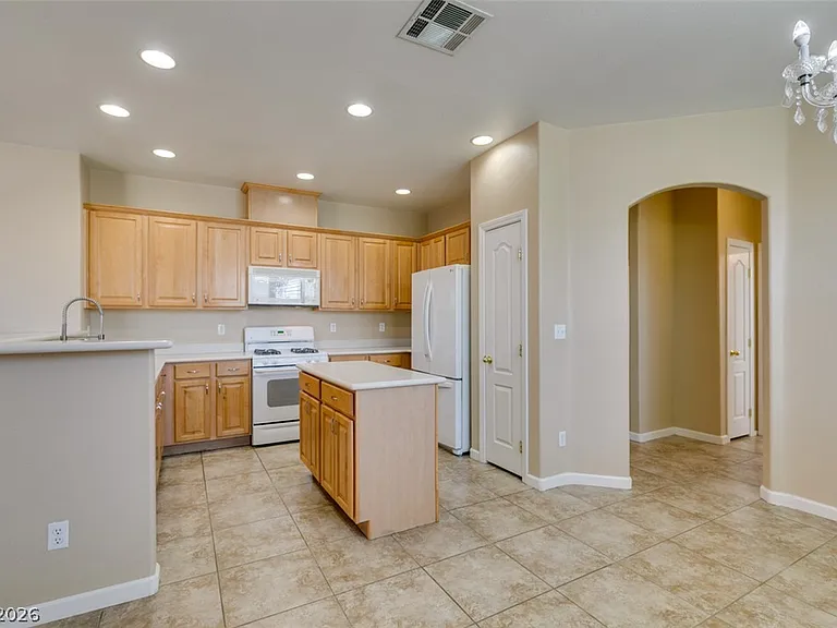 6840 Frances Celia Ave — Photo 17