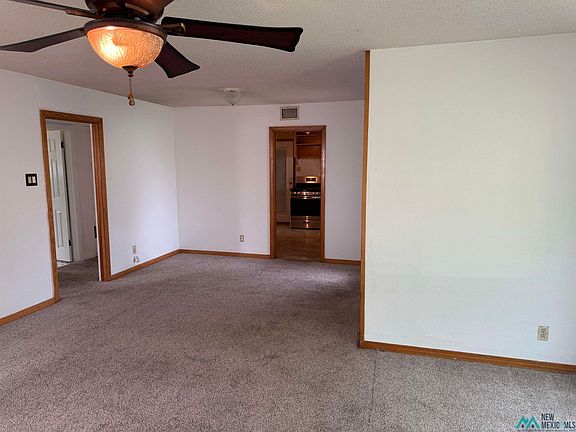 5th image of 2813 Gidding St