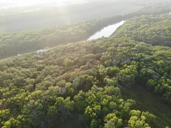 24697 N Ave, Dallas Center, IA 50063